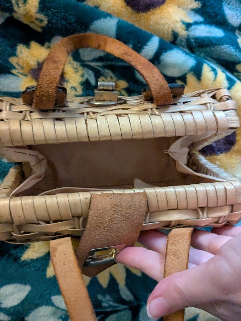 Vintage Woven Mini Basket Top-Handle Real Leather Mini with Brown Leather Trim - Picture 2 of 4
